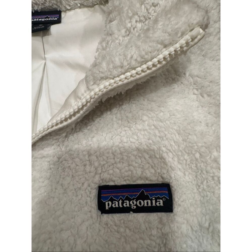 Patagonia Womens Sherpa Fleece Vest Cream Ivory Full Zip Size Medium - Picture 2 of 5